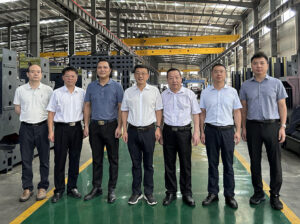 【领导关怀】广东省工商联与市委领导一行莅临我司调研指导工作！