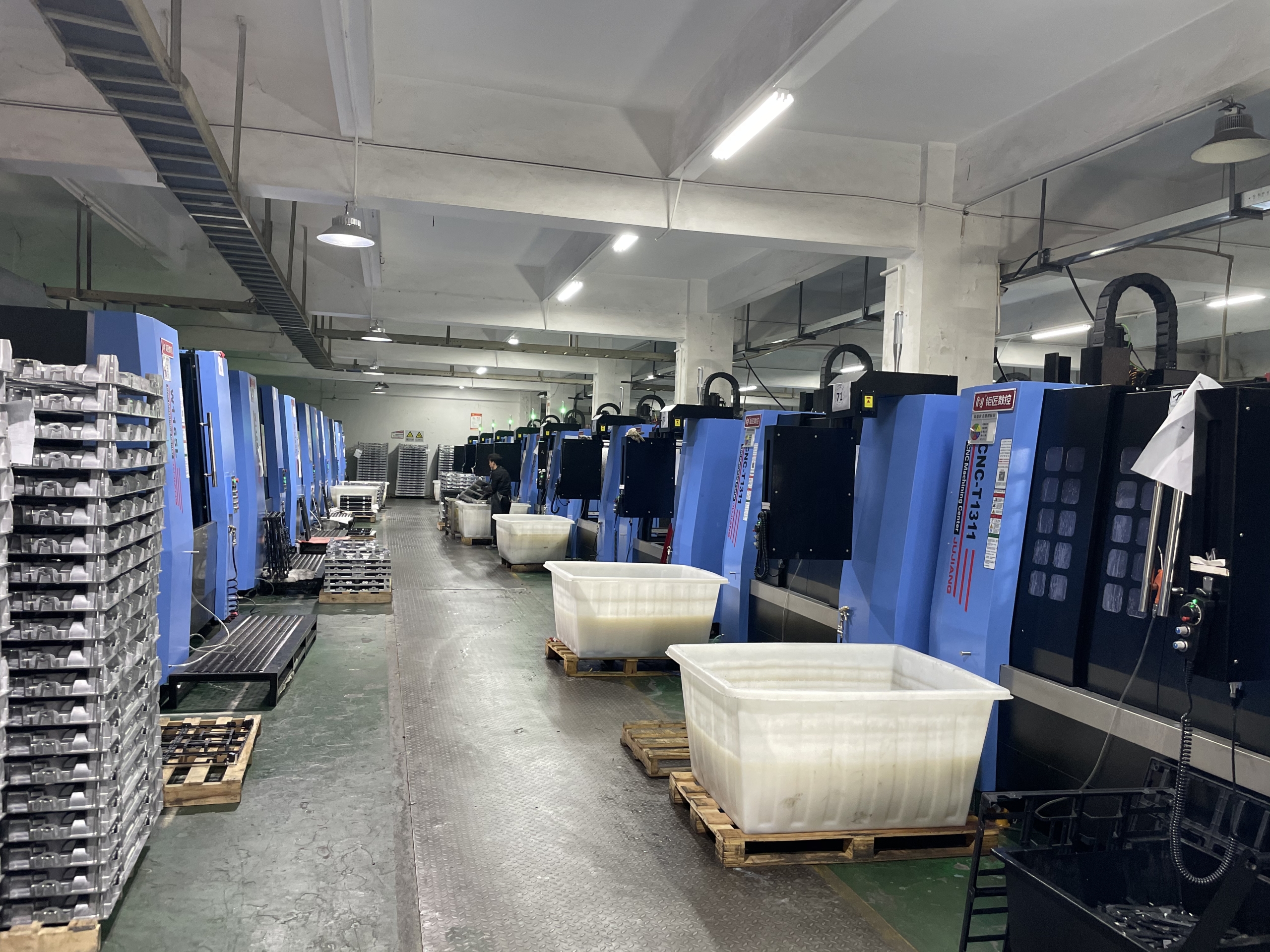 钜拓智能CNC-T1311龙门钻攻加工中心 - 客户案例 - 6